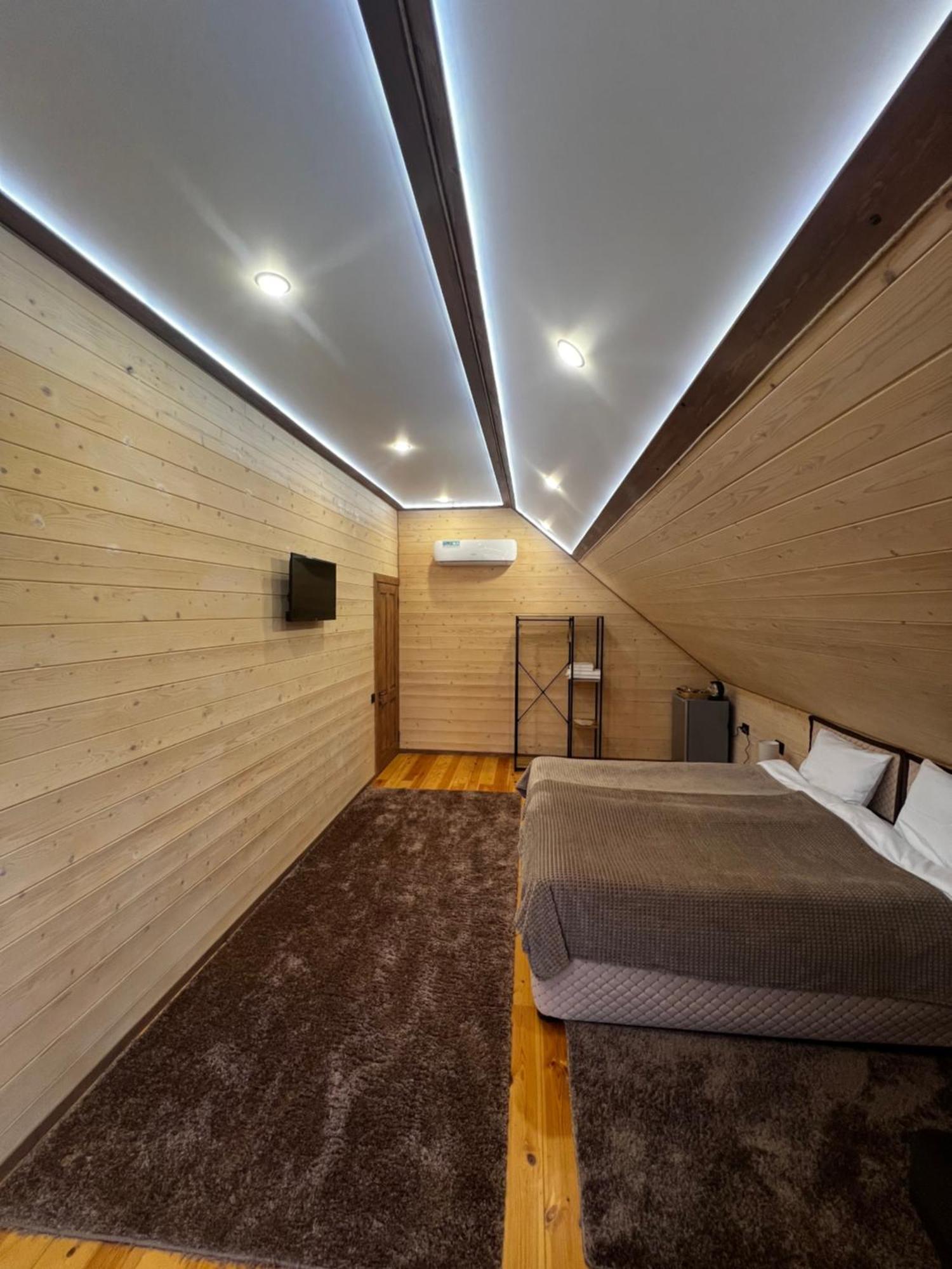 Maru House Hotel Dilisan Kültér fotó
