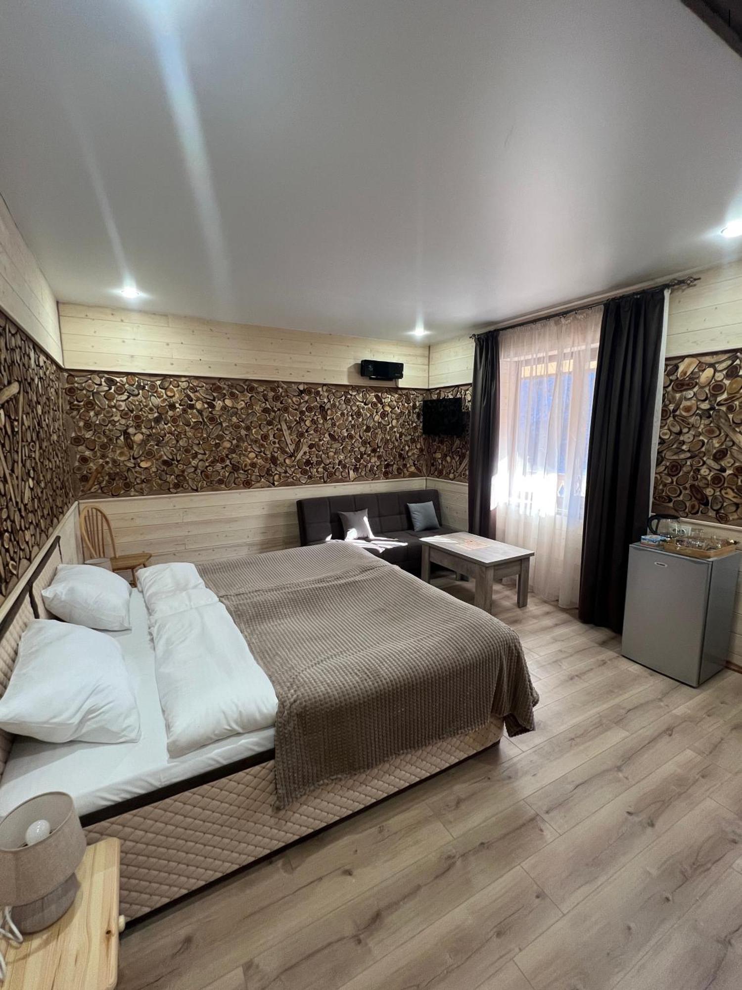 Maru House Hotel Dilisan Kültér fotó